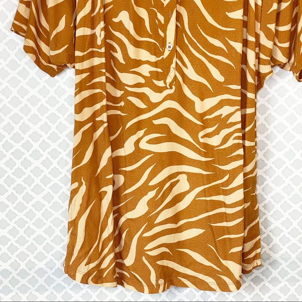 EUC Anthro Maeve Printed Windham Tunic in Cedar - Picture 4 of 12